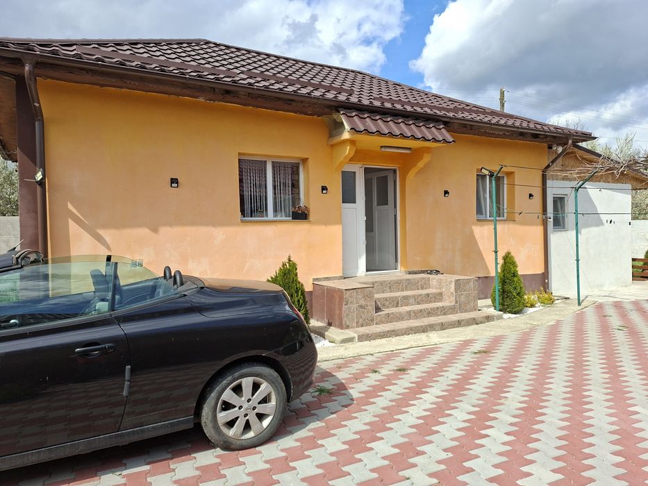 Casă de vânzare în Lazu, Dolj – mobilată și utilată