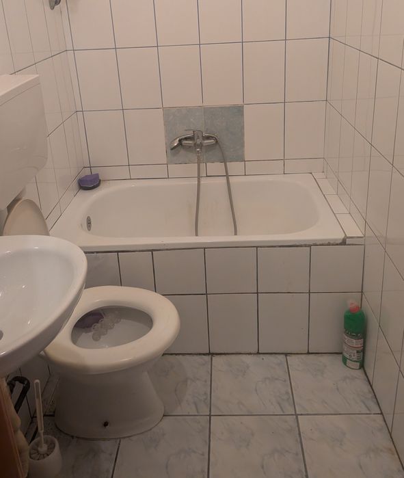 Închiriez apartament in Tg Mureș