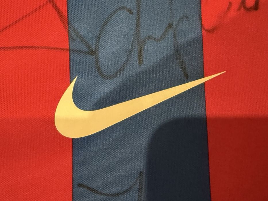 Tricou Steaua 2013-2014 semnat de tot lotul!