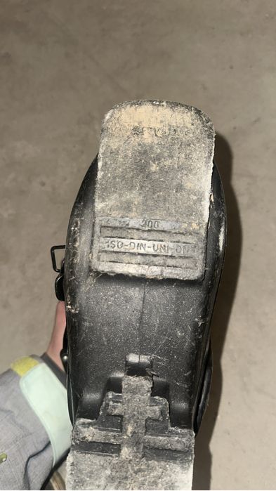 Продам комплект лыж детские