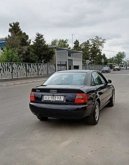 Продаю Audi A4 b5
