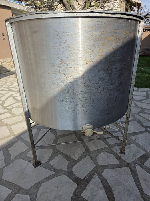 Центрофуга за пчелен мед