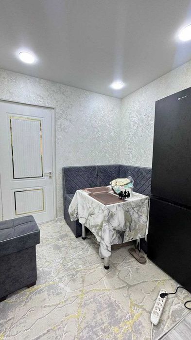 Лутфий Кирпич 2в3/4/4  балкон 2/6 меб+тех Ориентир Улица Лутфий