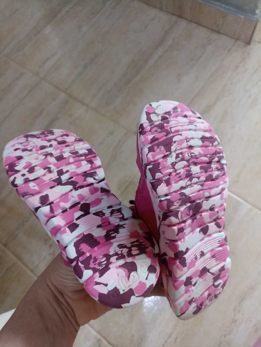 Adidasi FILA NR.28