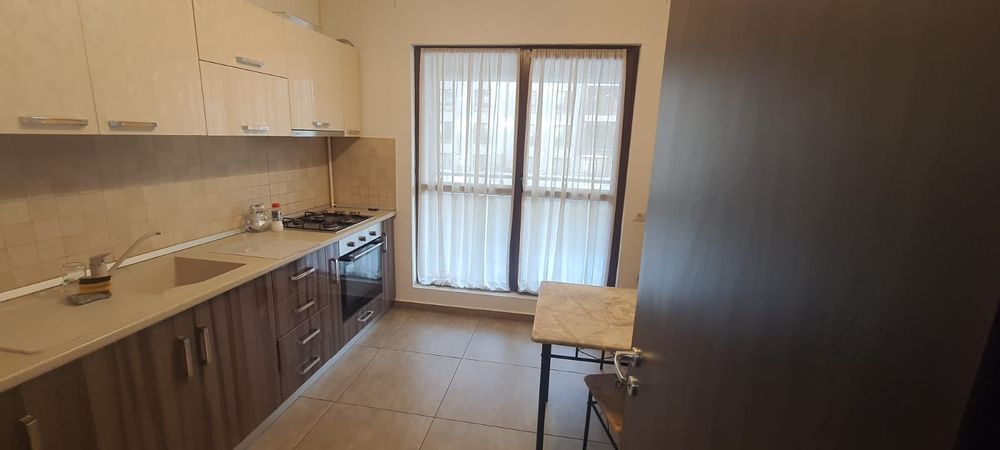 Apartament 2 camere decomandat, mobilat și utilat complet,  parcare