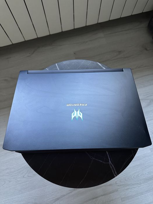 Acer Predator Triton 500 PT515-51 – Laptop Gaming Premium | RTX 2060 | i7-9750H | 16GB RAM | 144Hz
