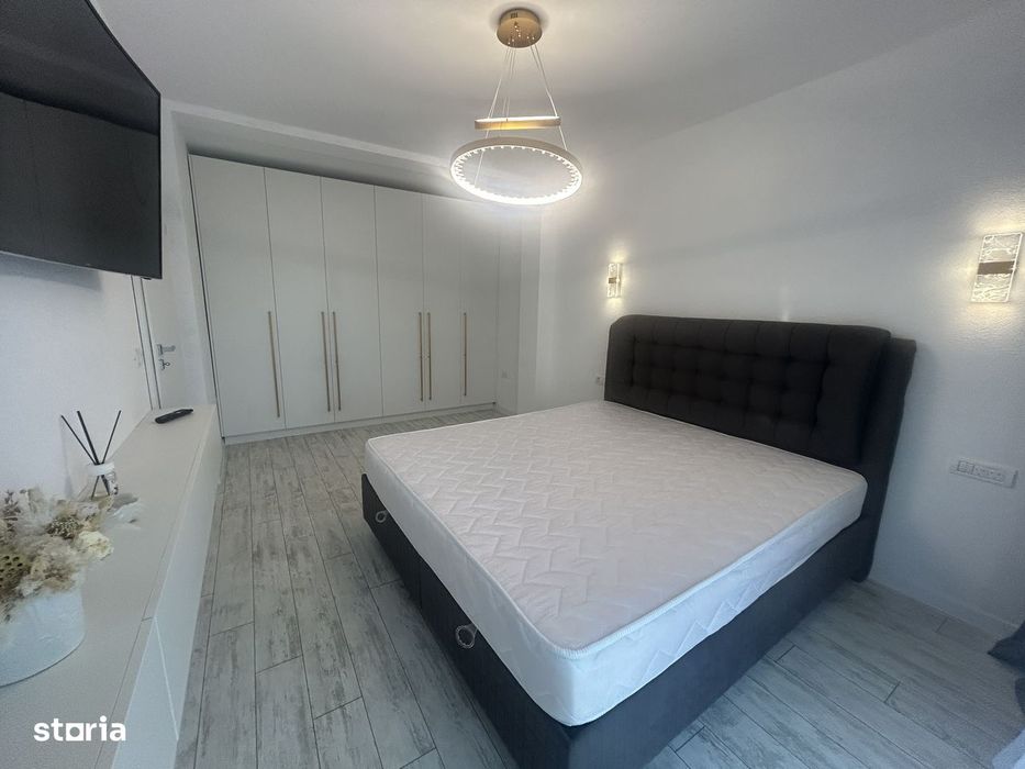 Bloc Nou-La Prima închiriere 2 camere-Loc de parcare.