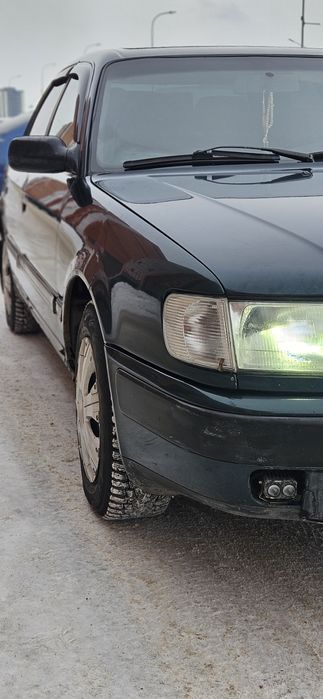 Продам ауди 100 с4