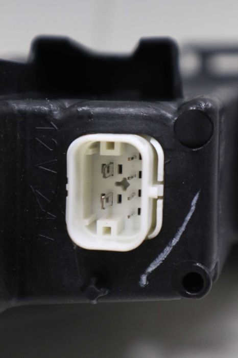 Десен горен кристален фар Сваровски БМВ 7 серия Г70 BMW G70