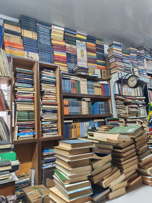 Книги разные совесткие