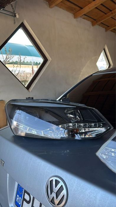 Faruri Volkswagen R-Line