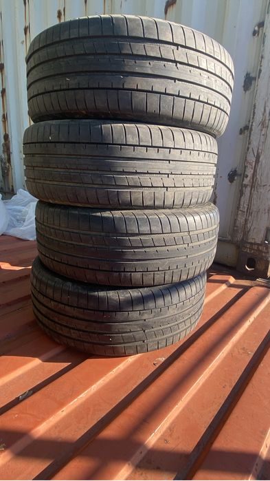 Goodyear 245/45R20