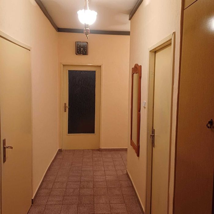 Дава се под наем Четиристаен апартамент в Пловдив, Тракия - 92 кв.м за 750 € - Снимка #4
