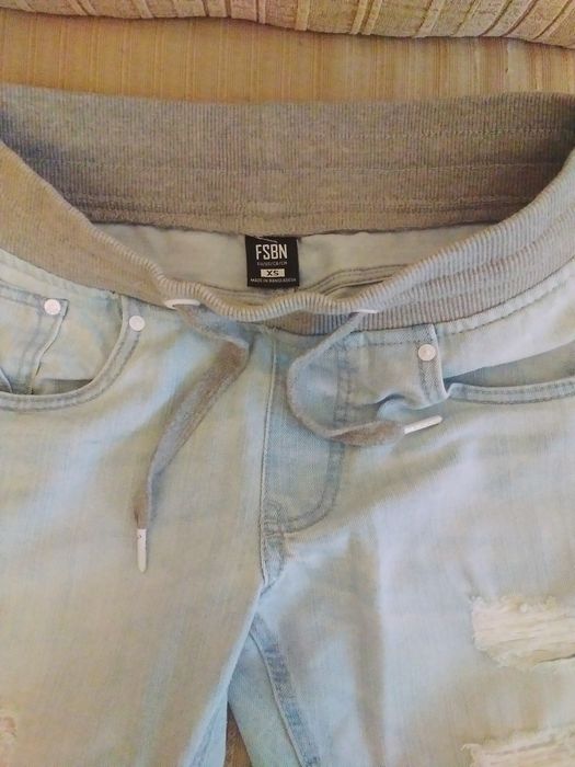 Джинсы-джогеры унисекс