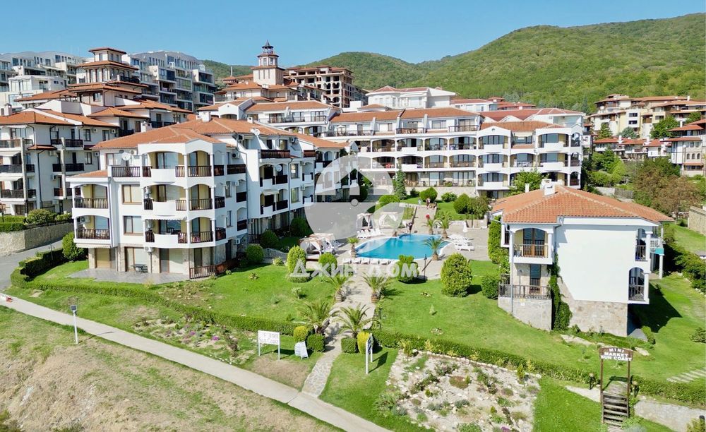 Тристаен апартамент с ГЛЕДКА МОРЕ в Сън Коуст Резорт, гр. Свети Влас