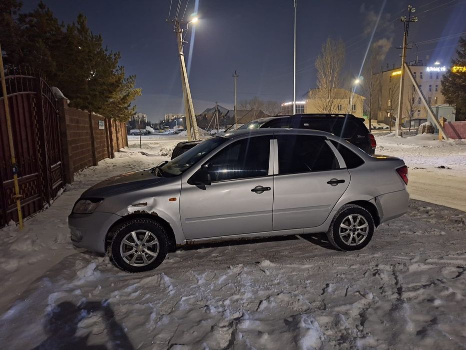 Продам Лада Гранта 2014 на ходу