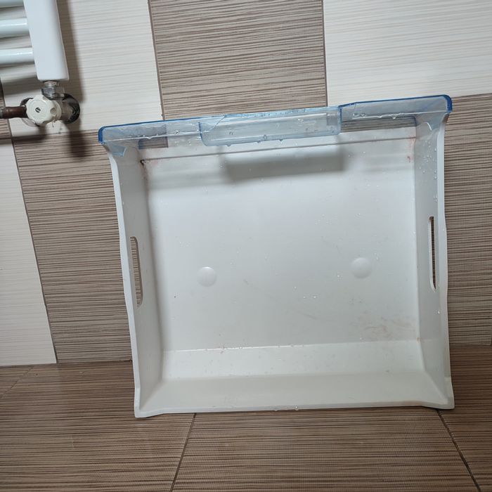 Doua rafturi pentru congelator Arctic