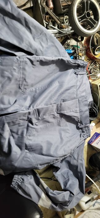 Продам. Спецодежду новый