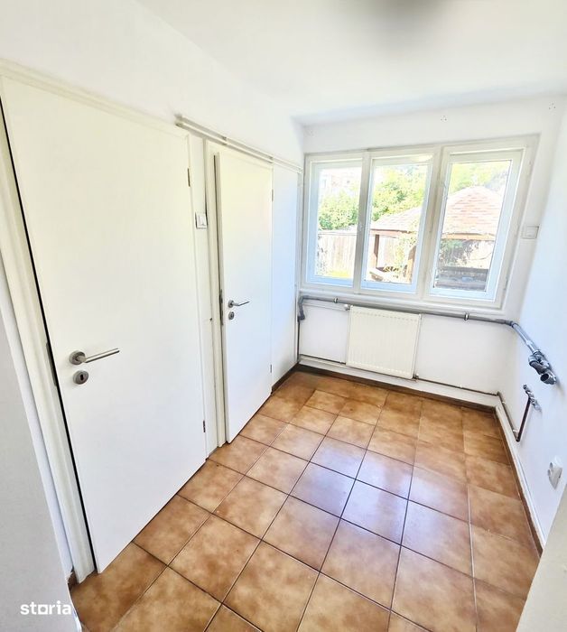 Casă de închiriat – Str. Aurel Vlaicu 18, Brașov | 3 camere