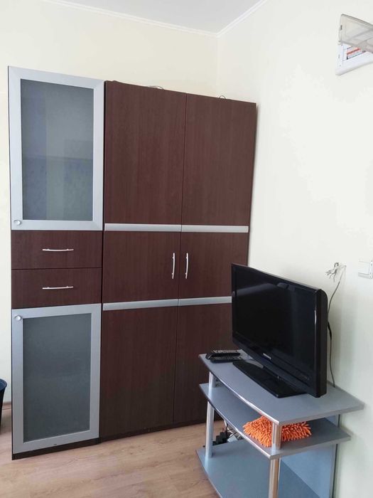 Дава се под наем Двустаен апартамент в Бургас, Сарафово - 30 кв.м за 229.5 € - Снимка #2