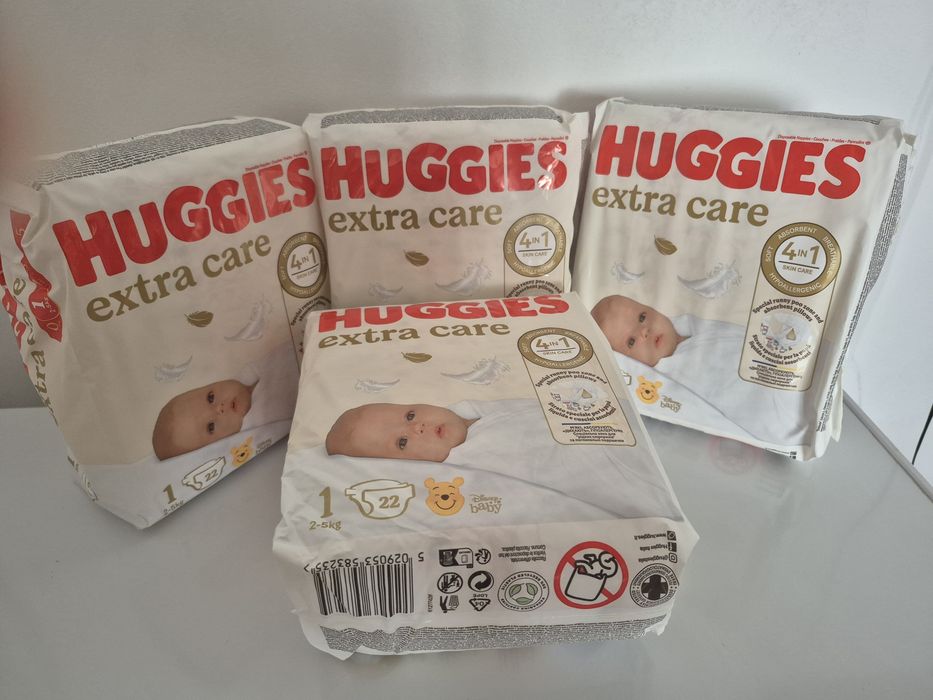 Set 4 scutece Huggies Extra Care nr.1