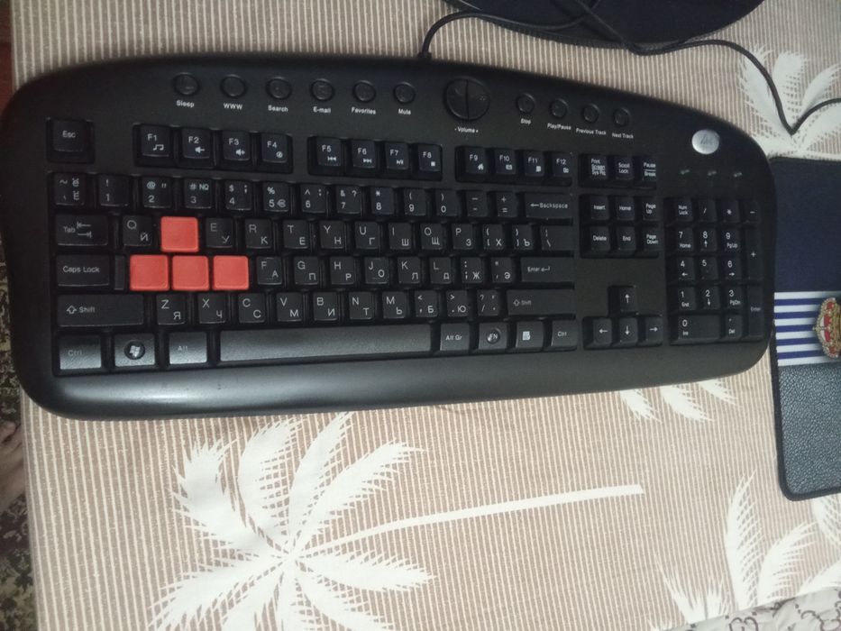 Msi H81M-P33 Kompyuter Sotiladi igravoy