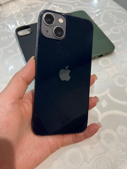 Продам Айфон 13 / 128 Gb