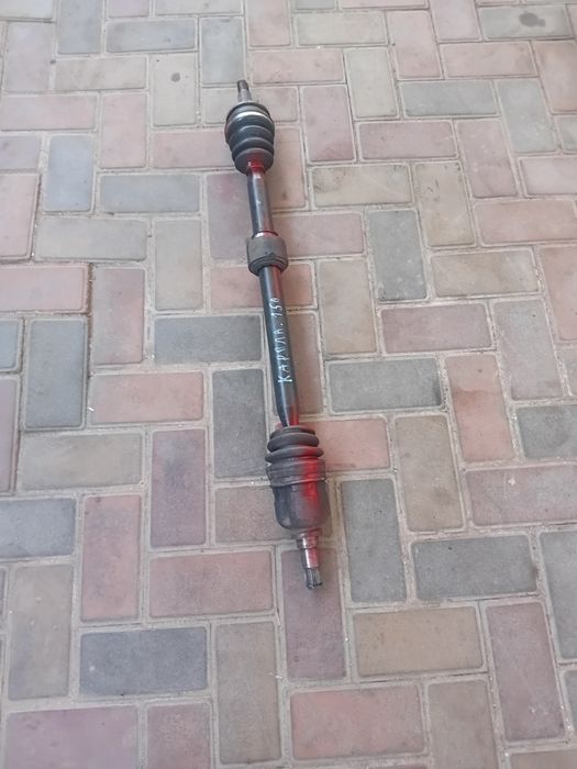 Привод.Таета.Карола.