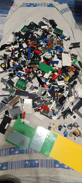 Lot mixt piese construcție (Compatibile LEGO) – 2.1 kg