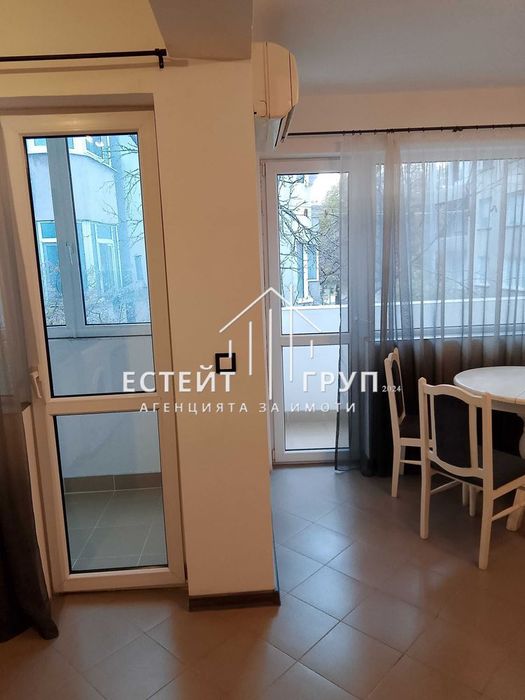 Дава се под наем Двустаен апартамент в Варна, Център - 55 кв.м за 561 € - Снимка #5