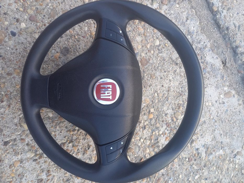 Волан за Fiat Grande Punto 2010г