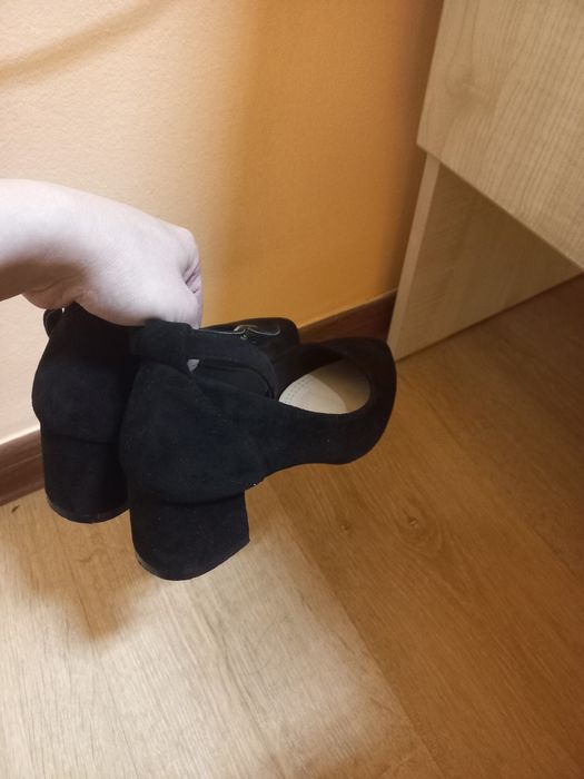 Туфли черные замшевые