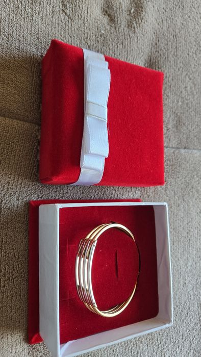 Златна дамска гривна 14,8 грама