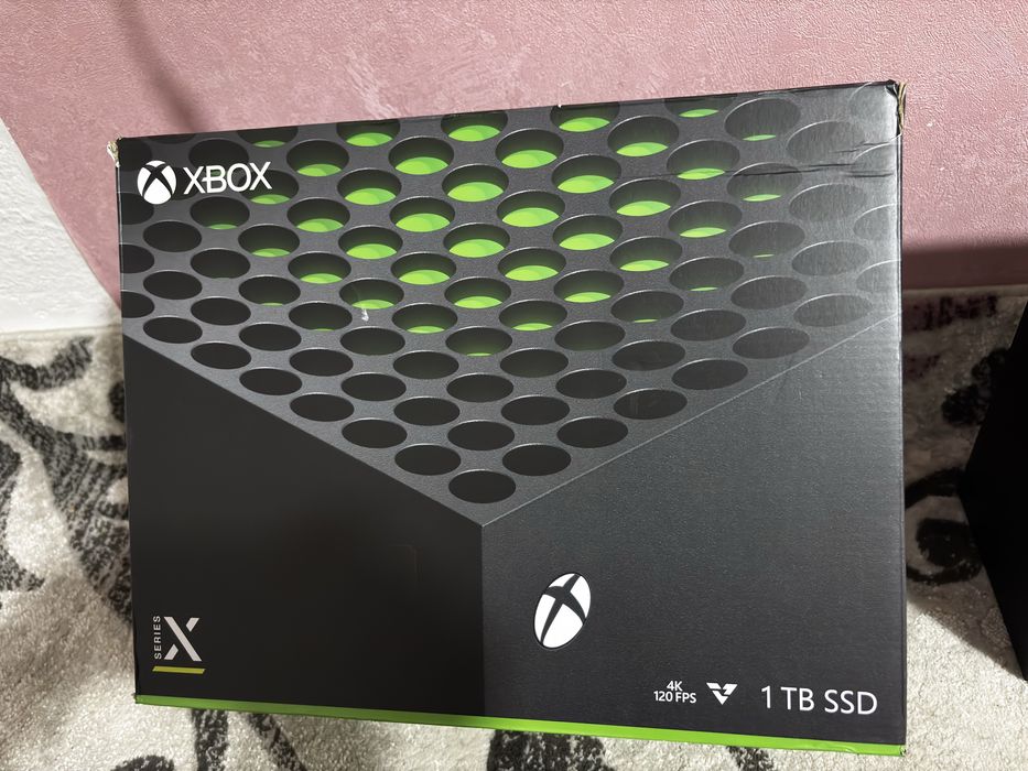 Xbox Series X 1tb с дисководом