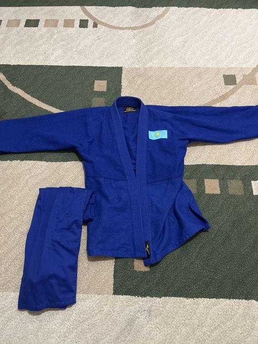 Мизуно кимано 140