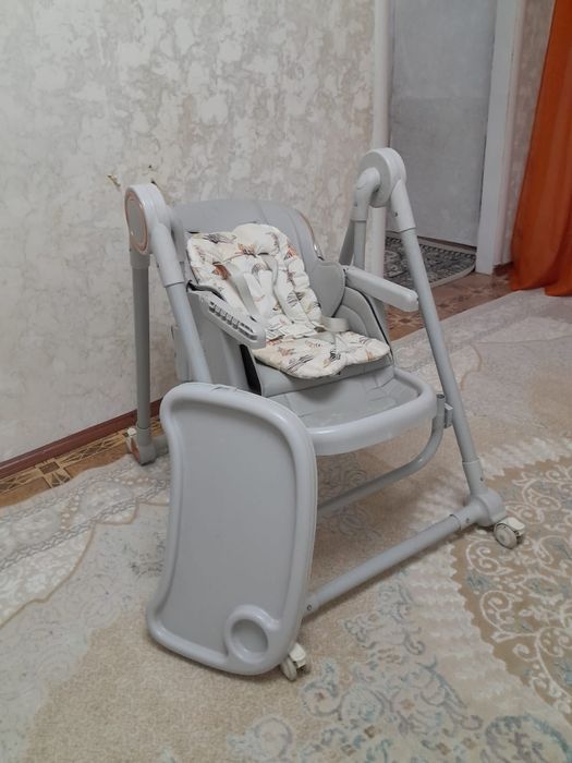 Продам детский стульчик для кормления