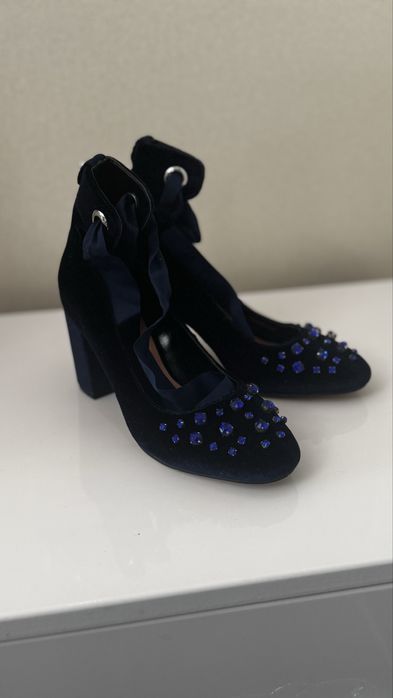 Женские туфли (Италия)