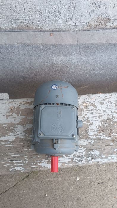 Электродвигатель новый