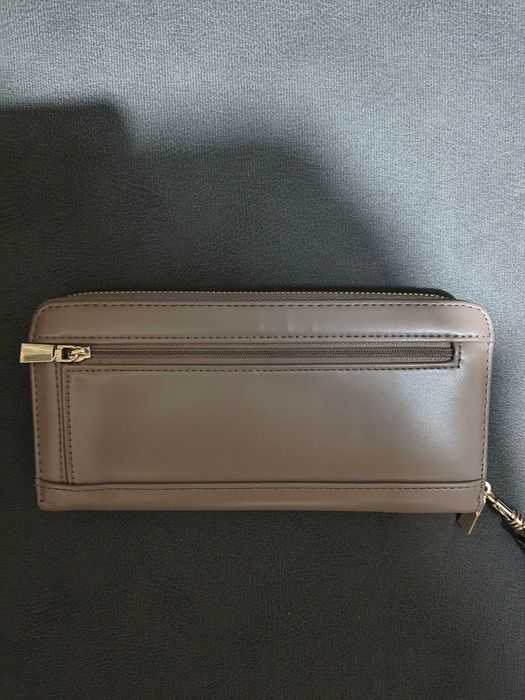 Дамско портмоне LAURELI -GUESS