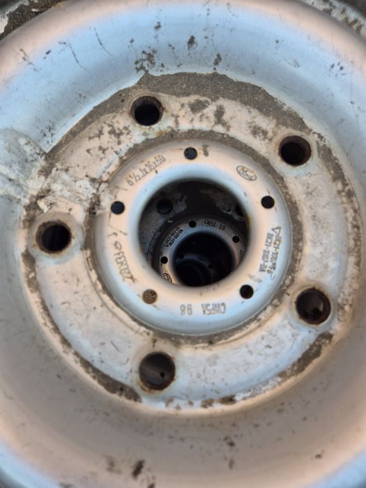 Jante Ford Transit pe 16