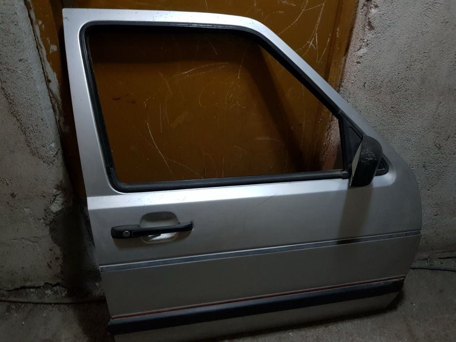 Предна дясна врата за Голф 2