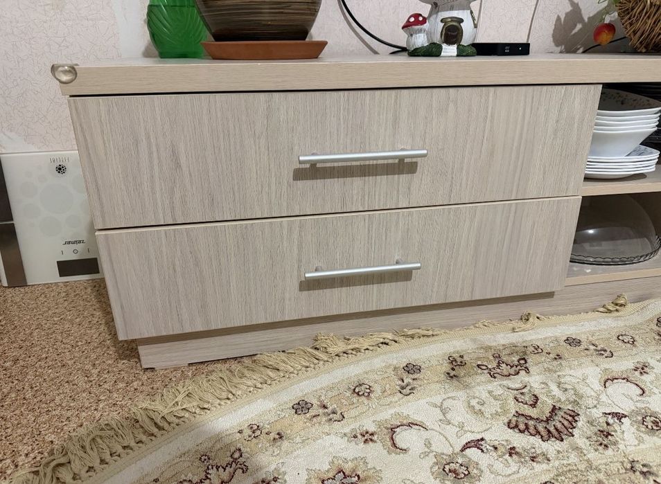 Тумба под телевизор