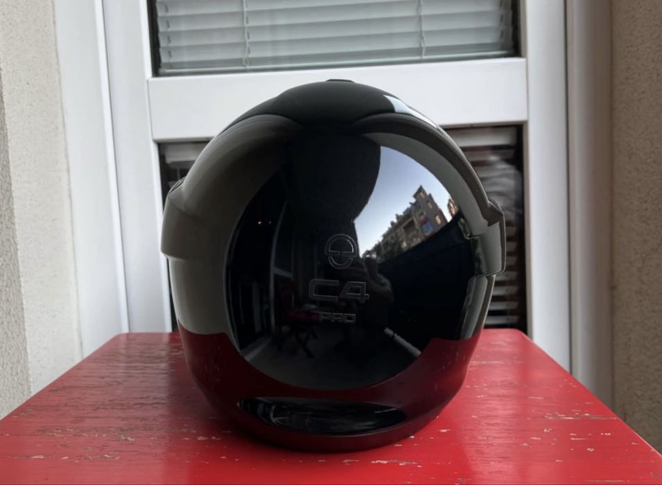 Schuberth C4 Pro+SC1 Каска за Мотор