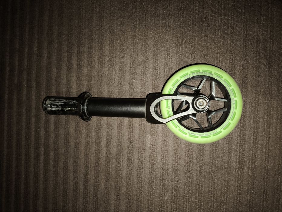 Трюковой самокат Limit complete v1
