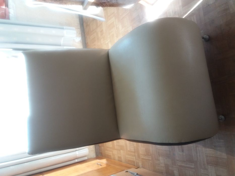 Офис фотьойли еко кожа