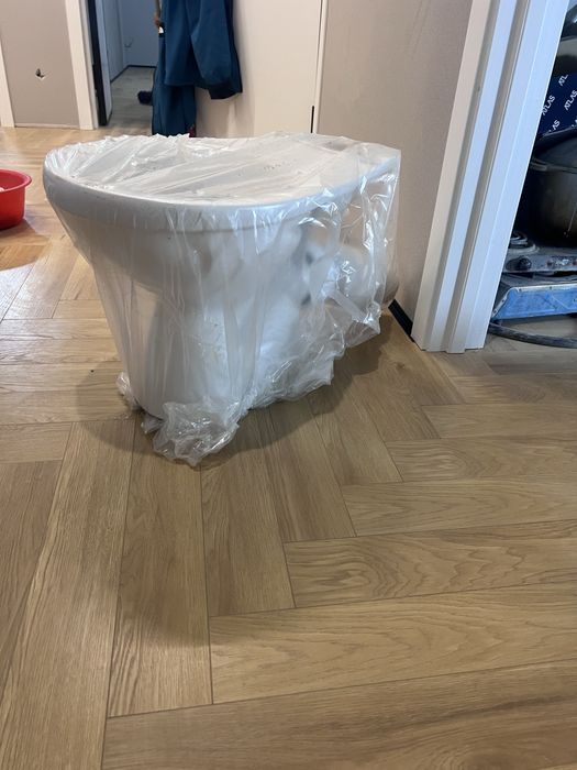 Козёл и унитаз в чистим виде