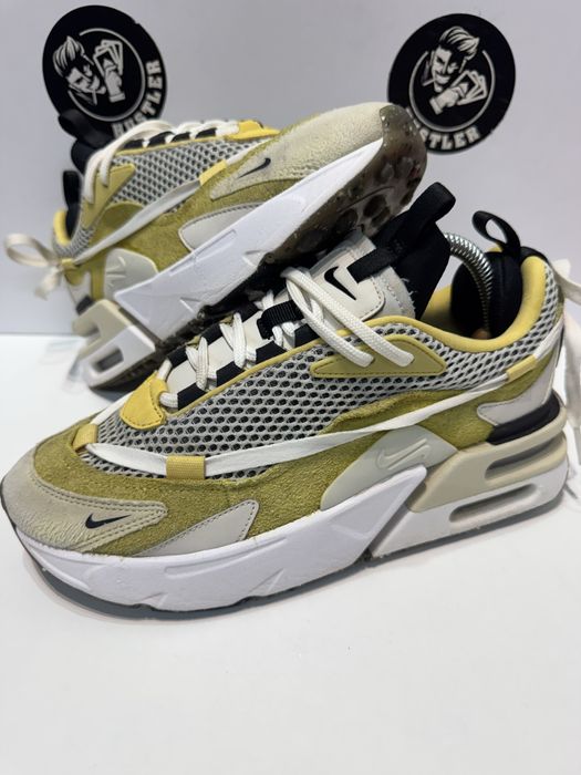 Маратонки NIKE AIR MAX FURYOSA . Номер 38.5