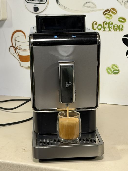 Кафемашина кафе автомат TCHİBO с гаранция