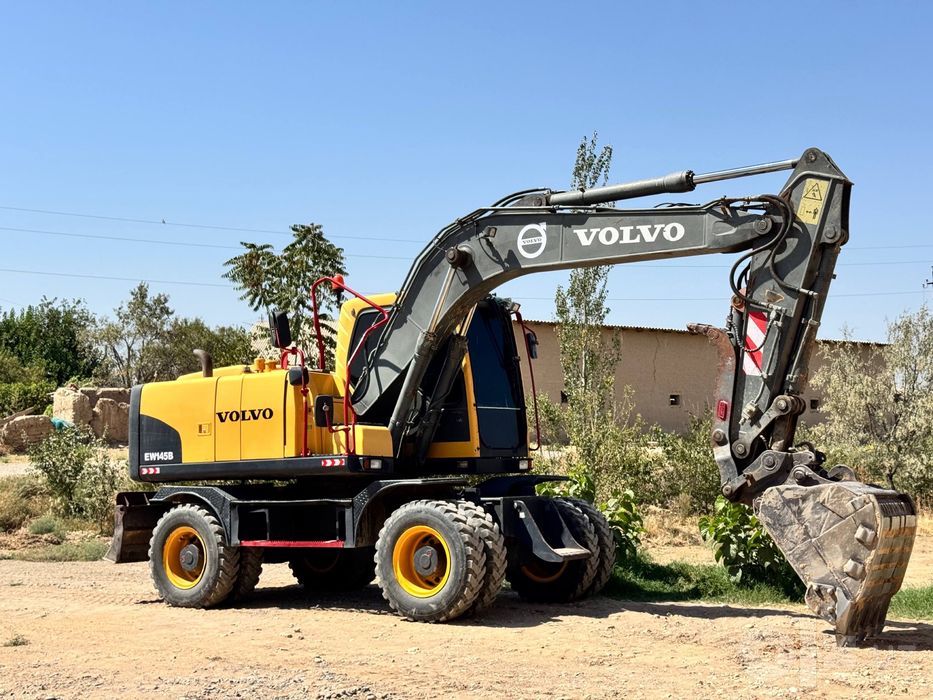 Volvo 145 ekiskovator