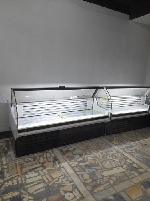 Xaladilnik vitrinniy